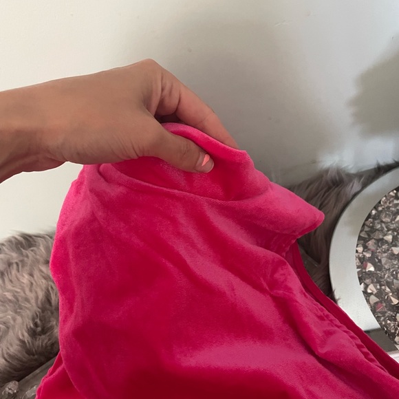 Wet seal Barbie pink crop - Picture 3 of 4